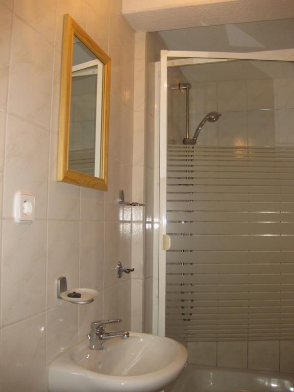 Hotel Waldperle Jarmen Habitación foto